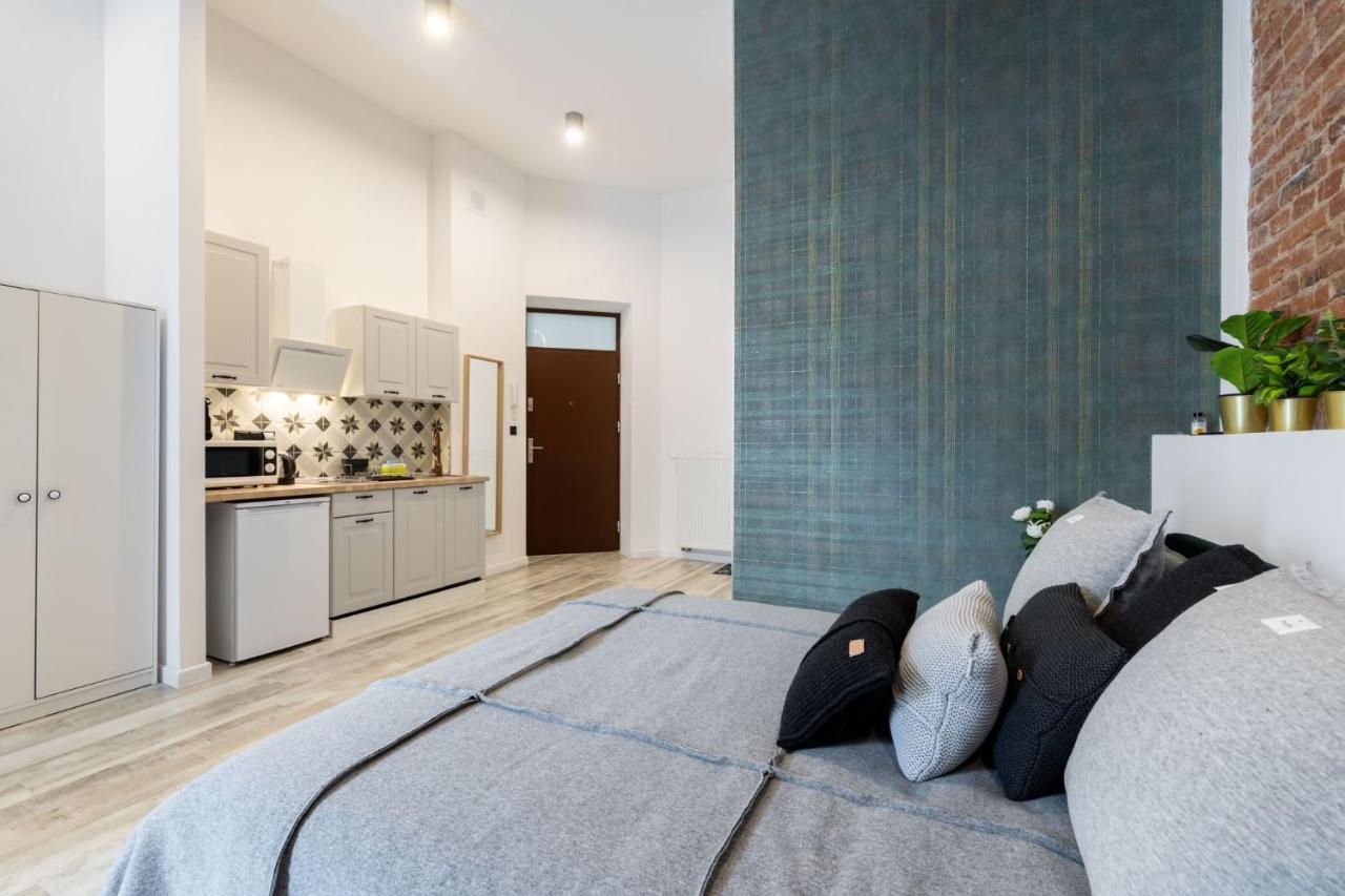 Apartment Bast 18 Manufaktura Centrum Miasta Legionow 18 Parking Bezplatny *